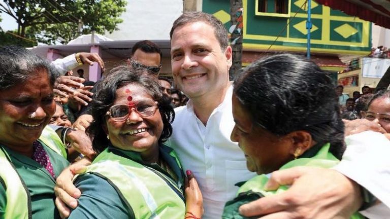 महिलाओं के ख़िलाफ़ SC गई थी UPA सरकार, मोदी पर ठीकरा फोड़ राहुल गाँधी ने कराई जगहँसाई
