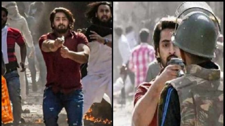 कॉन्स्टेबल पर पिस्टल तानने वाला मोहम्मद शाहरुख अब भी फरार, दिल्ली दंगों को लेकर हिरासत में 514