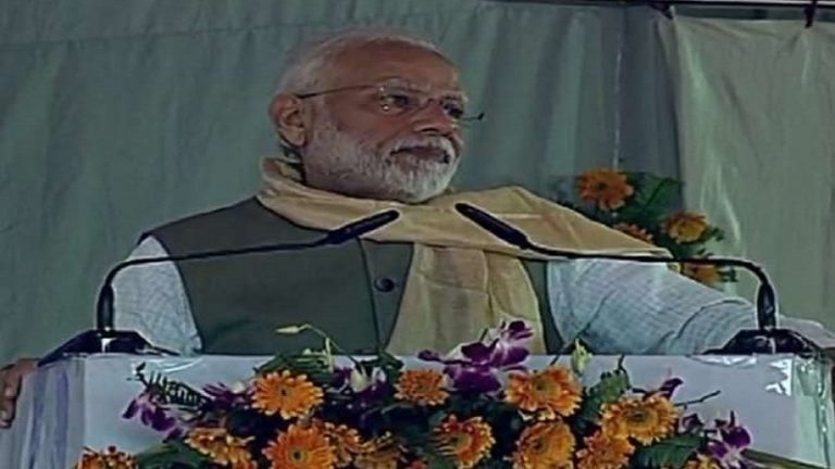 UP के 2 करोड़ किसानों को सालभर में मिले ₹12000 करोड़: बुंदेलखंड में PM मोदी ने रखी एक्सप्रेसवे की नींव