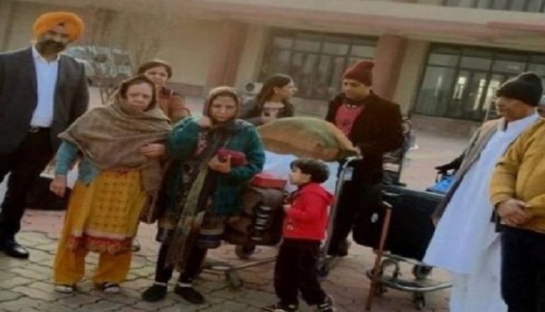नए साल में 2210 पाकिस्तानी हिंदू आए भारत, कहा- चाहे जान ले लो, मगर वापस जाने के लिए न कहो