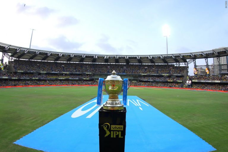 BCCI ने 15 अप्रैल तक टाला IPL: कोरोना से रद्द हुआ तो होगा दस हजार करोड़ रुपए का नुकसान!