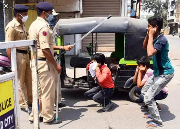 लॉकडाउन तोड़ने वाले 11,317 लोगों के खिलाफ 3710 FIR, 5732 गिरफ्तार, कालाबाजारी पर भी योगी सरकार ने लिया एक्शन
