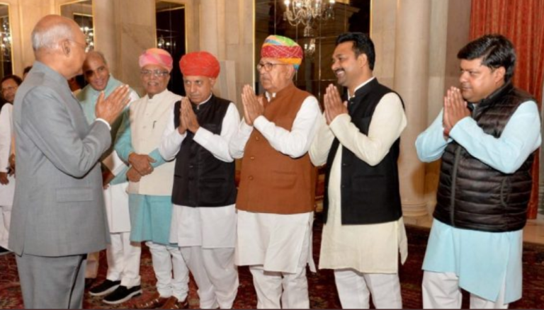 पार्टी के बाद नाश्ता करने राष्ट्रपति भवन गए थे दुष्यंत सिंह, राष्ट्रपति कराएँगे चेकअप; कनिका पर FIR के आदेश