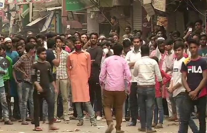 शाहीन बाग में फिर जमा हुई भीड़