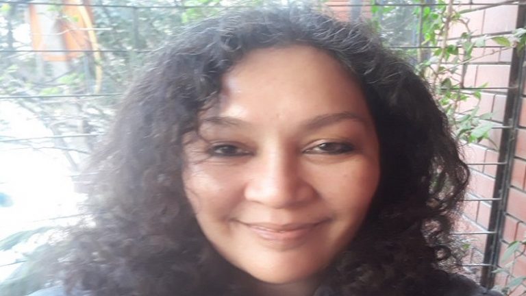 मजाक चल रहा है क्या? यहाँ हम इतनी मेहनत कर रहे हैं… सिंधिया के कॉन्ग्रेस छोड़ने से बौखलाई सबा नक़वी
