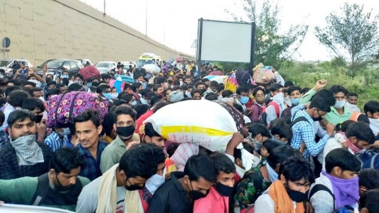 2 IAS अधिकारी निलंबित, 2 को कारण बताओ नोटिस: दिल्ली लापरवाही मामले में गृह मंत्रालय की कड़ी कार्रवाई