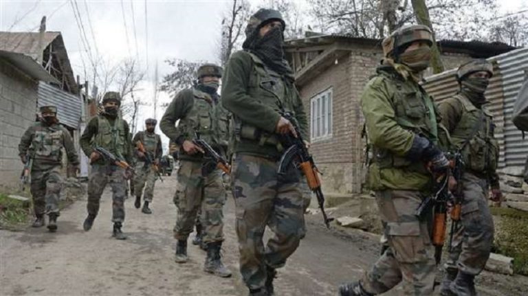 बारामुला के रफियाबाद में हुई मुठभेड़ में सुरक्षाबलों ने आतंकी मुदासिर अहमद को मार गिराया, 8 दिन पहले ही बना था आतंकी