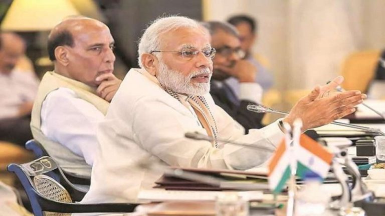 कोरोना से जंग: सुपर एक्टिव मोड में PM मोदी, कैबिनेट मंत्रियों को सौंपी जनपदों की जिम्मेदारी