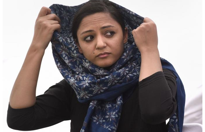 ‘बिक गई है शेहला, मोदी ने सस्ते में खरीदा’: जनता कर्फ्यू समर्थन के कारण लेफ्ट-लिबरल ट्रोल्स के निशाने पर