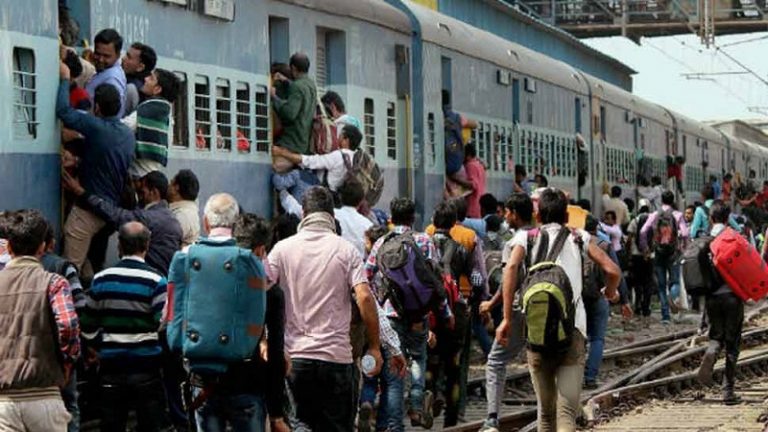 सभी यात्री ट्रेनें 31 मार्च तक बंद, दिल्ली मेट्रो भी ठप्प: जो खुल चुकी हैं, वो पहुँचाएगी आपको गंतव्य तक