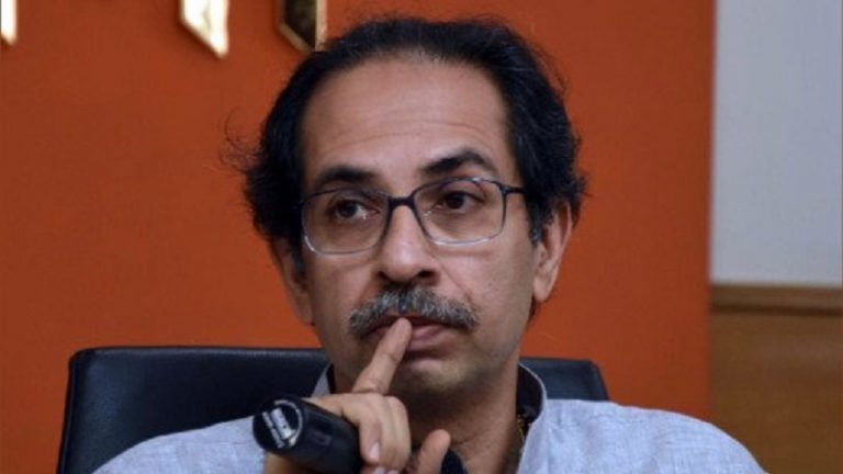 उद्धव की अयोध्या यात्रा से साधु-संत नाराज, स्वामी परमहंस बोले- वोट बैंक की राजनीति के लिए मक्का जाओ