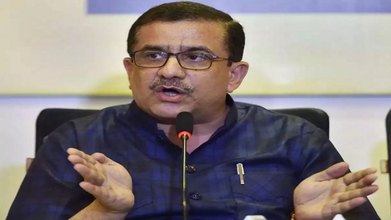 लॉकडाउन के दौरान शिया वक्फ की मस्जिदों में पढ़ी नमाज तो होगी जेल: शिया वक्फ बोर्ड चीफ वसीम रिजवी