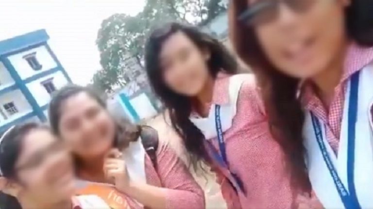 रबींद्र नाथ टैगोर के गीत पर अश्लील पैरोडी: पुरुष लिंग, संभोग जैसे शब्दों वाला विडियो वायरल
