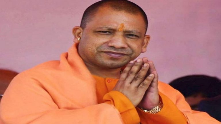 प्रवासी मजदूरों का हरसंभव सहायता कर रही योगी सरकार को आपके सहयोग की जरूरत – ये रहा बैंक डिटेल
