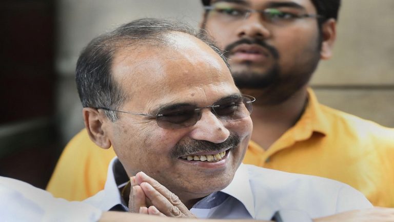 कॉन्ग्रेस पार्टी के विपरीत जाकर अधीर रंजन चौधरी ने की कोरोना जंग में मोदी सरकार की तारीफ, कहा- ग्लोबल लीडर बनेगा भारत