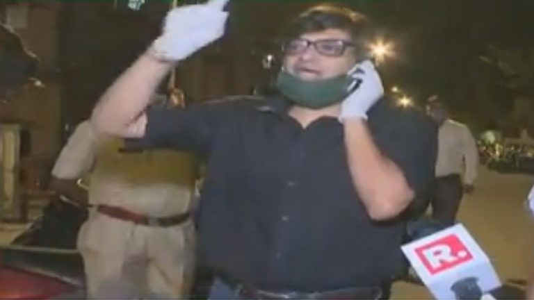 साढ़े 12 घंटे तक मुंबई पुलिस की अर्नब से पूछताछ: कॉन्ग्रेस नेता ने गोस्वामी की जाति पर किया कॉमेंट