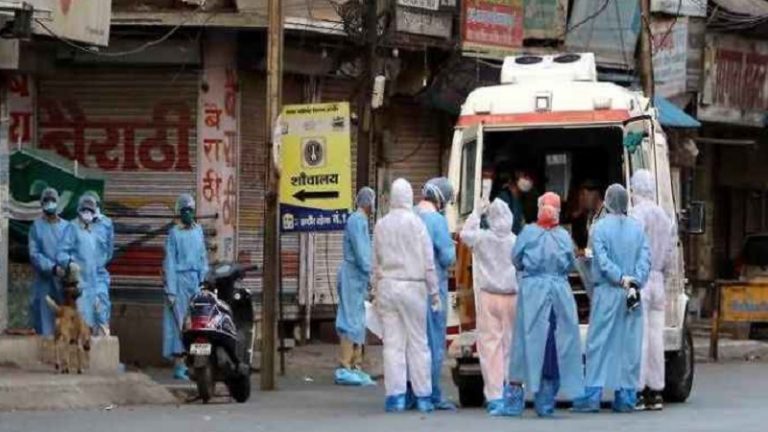 मच्छी बाजार की आड़ में दवाओं का अवैध धंधा: 227 लाशों से पटा कब्रिस्तान, इंदौर में आखिर चल क्या रहा