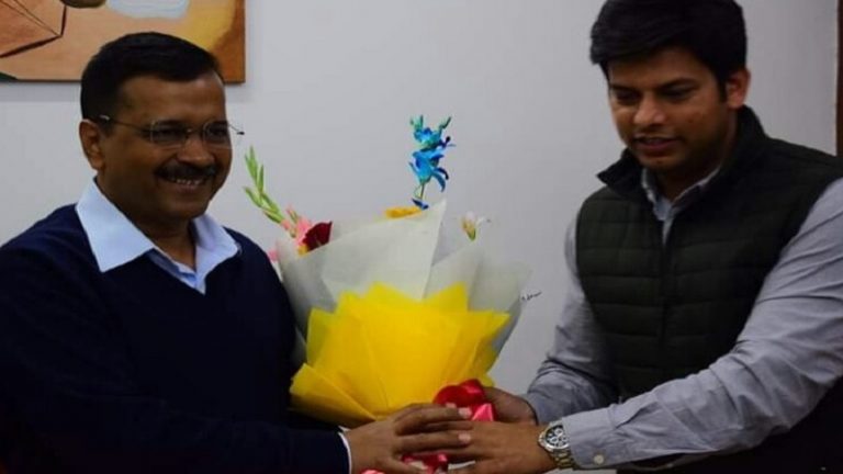 मुझसे ₹5 लाख वसूले, उसे कड़ी सजा दो: डॉक्टर के सुसाइड नोट से फँसे AAP विधायक प्रकाश जारवाल