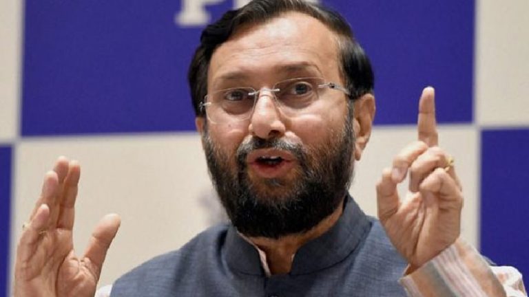 डॉक्टरों पर हमला करने वालों की अब खैर नहीं: 7 साल तक की जेल, ₹5 लाख तक जुर्माना, सरकार का बड़ा फैसला