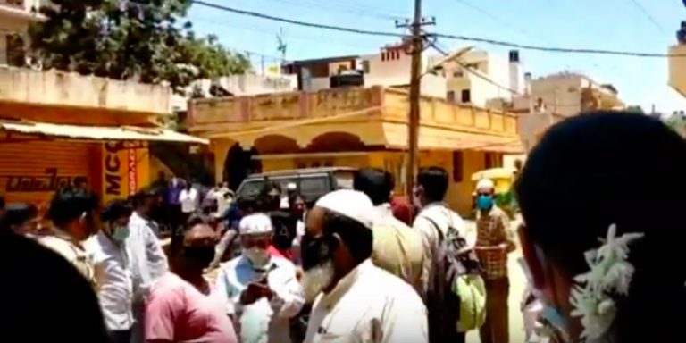 सैंपल जुटाने सादिक मोहल्ला गई थीं आशा वर्कर और नर्स, मस्जिद से ऐलान होते ही भीड़ ने किया हमला