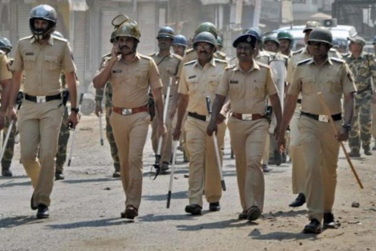दिल्ली पुलिस हवलदार मोहम्मद पंकज खान पर जमातियों को सीमा पार कराने के चलते कारण बताओ नोटिस