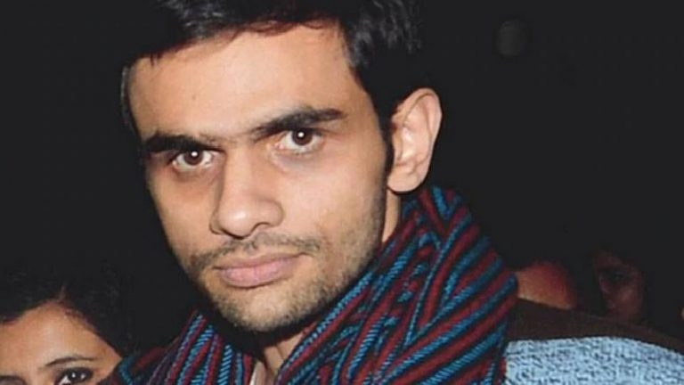 बंदूकें, बम, पत्थर-गुलेल… और भीड़: JNU वाले उमर खालिद ने ऐसे भड़काए थे दंगे, FIR कॉपी से खुलासा