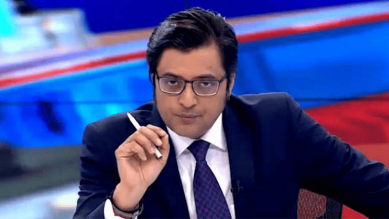 मुंबई: पूर्व असिस्टेंट कमिश्नर इकबाल शेख ने ‘फेक TRP स्कैम’ में रिपब्लिक टीवी की रिपोर्टिंग रोकने के लिए अदालत की ली शरण