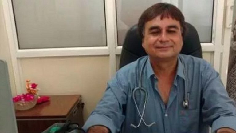 देश में पहले कोरोना पॉजिटिव डॉक्टर की मौत: इंदौर की सभी सीमाओं को किया गया सील, बढ़ाई गई मेडिकल स्टाफ की सुरक्षा