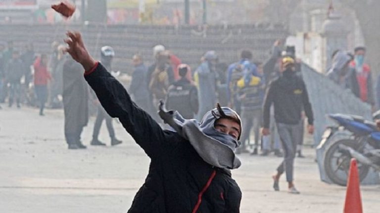 सिर्फ सेहत के सहारे जिन्दगी कटती नहीं, क्योंकि बिरियानी में बोटियाँ तलाशते रहते हैं टुकड़ाखोर