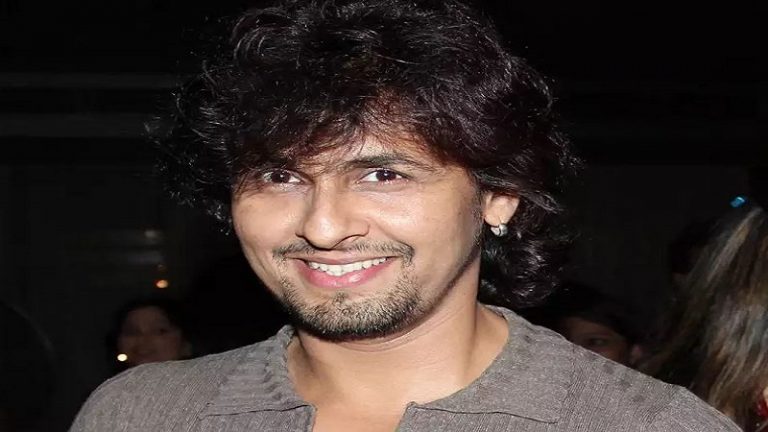 दुबई में फँसे सोनू निगम को इस्लामी कट्टरपंथियों ने बनाया निशाना, 3 साल पुराने अजान ट्वीट पर घेरा