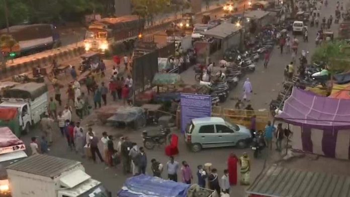 आजादपुर मंडी