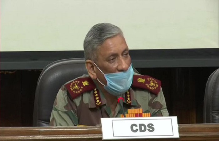 कोरोना योद्धाओं को सलाम करेगी सेना, 3 को फ्लाइपास्ट, अस्पतालों पर बरसेंगे फूल: CDS बिपिन रावत