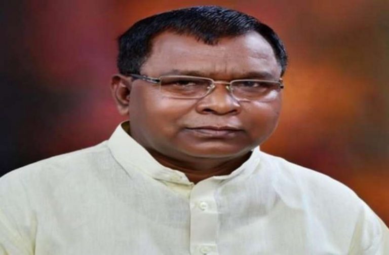 शौकत अली और राशिद ने दलित नेता हरि माँझी पर की जातिगत टिप्पणी, कहा- तुम फिर भी इनकी ‘लेटरिंग’ साफ करोगे