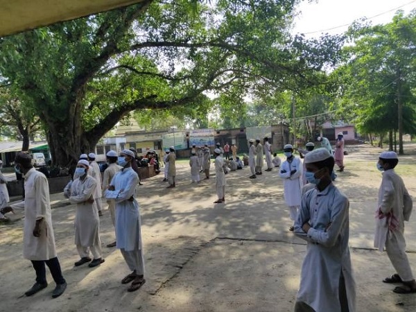 महाराष्ट्र मदरसे, बिहार प्रवासी, कोरोना वायरस