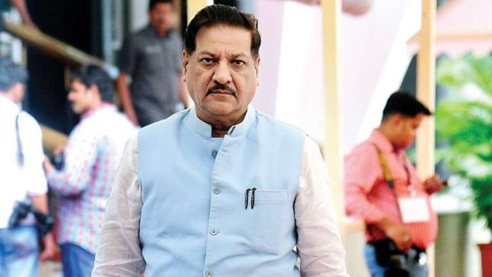पृथ्वीराज चव्हाण, सोना