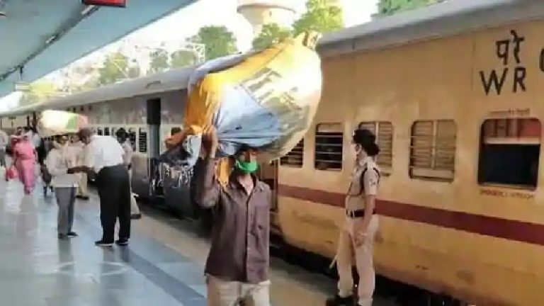 केरल से झारखण्ड गए 1129 मजदूरों से वसूला गया किराया: श्रमिक एक्सप्रेस पर कॉन्ग्रेस, CPM ने साधी चुप्पी