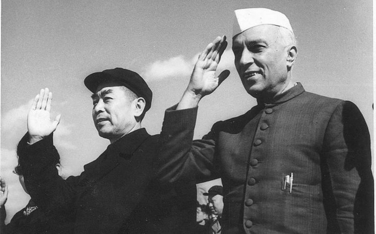 लद्दाख में घास नहीं जमती, कश्मीर मुस्लिम बहुल: नेहरू कृपा से आज फिर खड़े हैं अक्साई चीन पर सैनिक