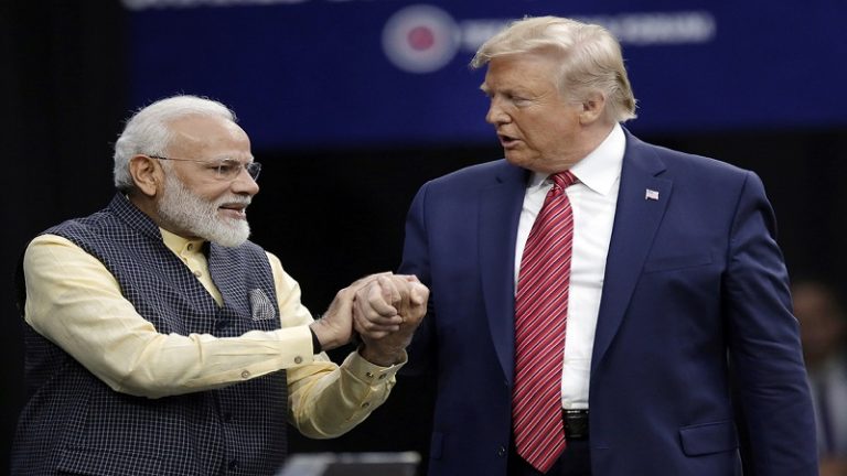 भारत को वेंटिलेटर देगा अमेरिका, ट्रंप ने कहा- हम मिलकर अदृश्य शत्रु को हरा देंगे