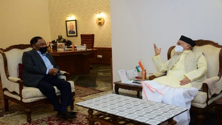 गवर्नर से मिले पूर्व सीएम नारायण राणे, महाराष्ट्र में राष्‍ट्रपति शासन लगाने की माँग, कहा- फेल है उद्धव सरकार