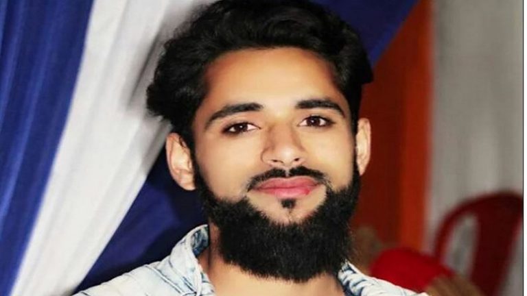 पुलवामा में मिली विस्फोटकों से लदी कार C ग्रेड आतंकी हिदायतुल्ला की, BSF जवान की बाइक का लगा रखा था नंबर प्लेट