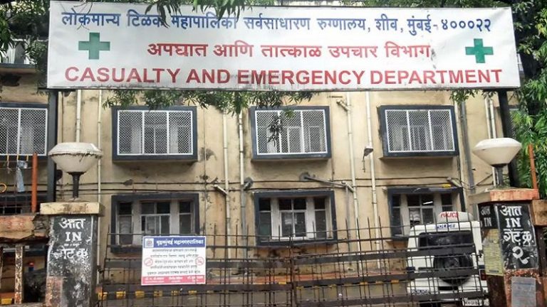 मुर्दों के बीच कोरोना संक्रमितों का इलाज: मुंबई के अस्पताल का Video वायरल, BMC पर उठे सवाल