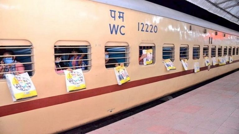 सिर्फ केरल, महाराष्ट्र और राजस्थान की सरकार ने प्रवासी मजदूरों से वसूले ट्रेन का किराया: रिपोर्ट्स
