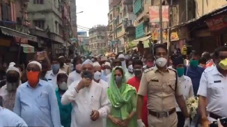 ‘शांति रैली’ के नाम पर तृणमूल नेताओं ने हावड़ा के रेड जोन में भीड़ जुटाकर किया लॉकडाउन का उल्लंघन, BJP ने उठाए सवाल