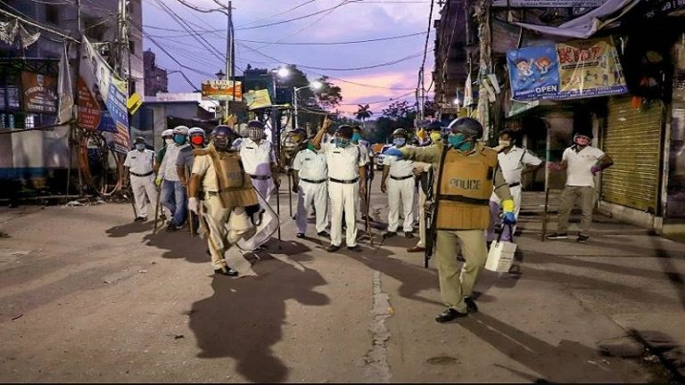 पश्चिम बंगाल में 37 राशन डीलर गिरफ्तार, 42 के लाइसेंस रद्द, PDS का राशन बेचने का लगा था आरोप
