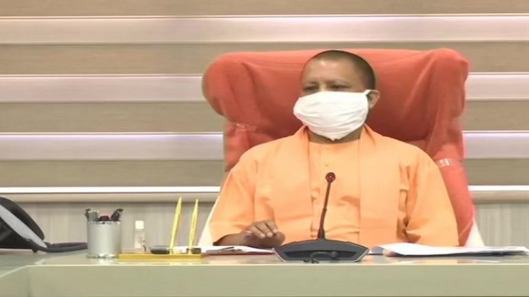 औरैया हादसा: 24 मजदूरों की मौत पर CM योगी सख्त, 2 SHO सस्पेंड, पीड़ितों को मुआवजे का ऐलान