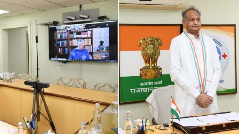 कॉन्ग्रेस की बैठक में राजस्थान के CM ने खड़े होकर बलिदानी सैनिकों को दी श्रद्धांजलि, लोगों ने पूछा- ‘मैडम’ क्यों बैठी हैं