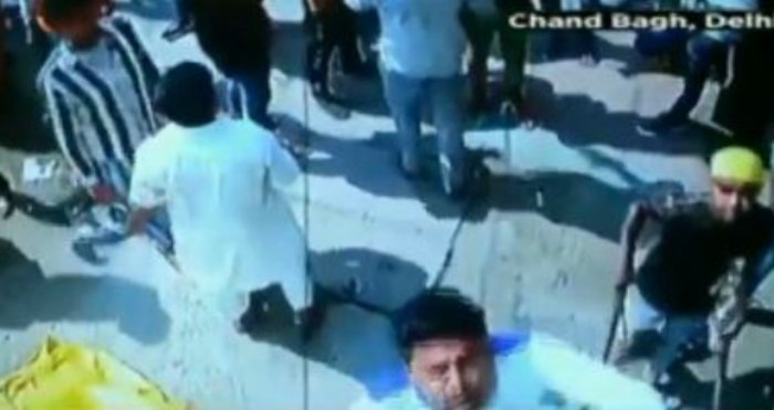 दिसंबर 2019 से 2020 के दिल्ली दंगों तक: पहचान छिपाने के लिए इस्लामी भीड़ ने CCTV कैमरों से कैसे की छेड़छाड़