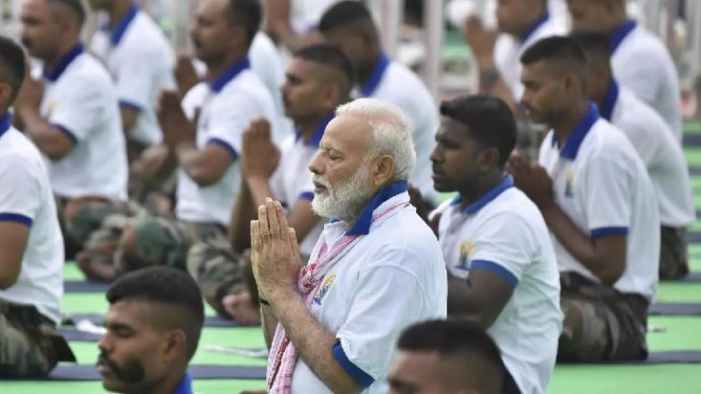 श्वसन तंत्र पर हमला करता है कोरोना, इससे बचने के लिए प्राणायाम जरूरी: योग दिवस 2020 पर PM मोदी