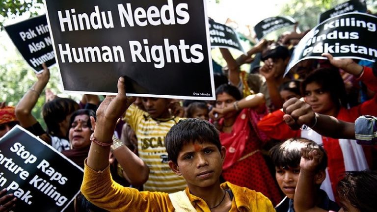 कागज दिखाने के बावजूद पाकिस्तान में 70 हिन्दुओं के घरों को ध्वस्त किया, बेघर हुए गरीब महिलाएँ-बच्चें: भारत ने जताया विरोध