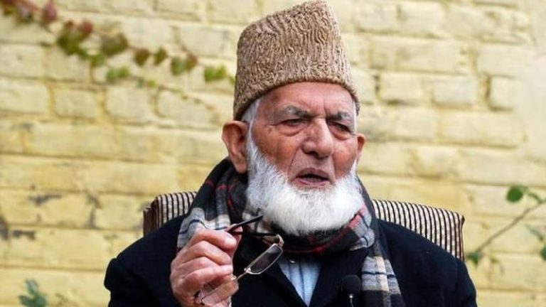 जिस घर में रहता था अलगाववादियों का सरगना गिलानी, उसे जब्त किया गया: आतंकी संगठन कर रहा था इस्तेमाल, ऐसी 188 संपत्तियाँ चिह्नित